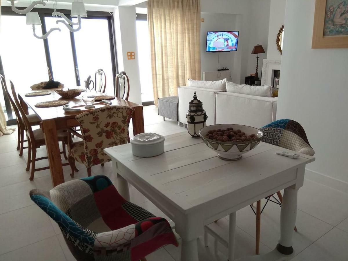 Loutraki Μοναδικής Θέσης Διαμέρισμα Στη Θάλασσα Kültér fotó
